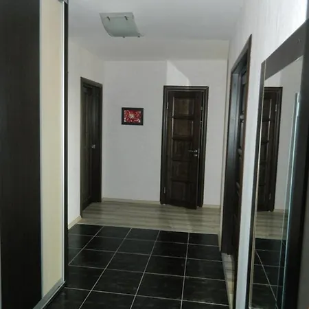 Lozana Apartment Апартаменти