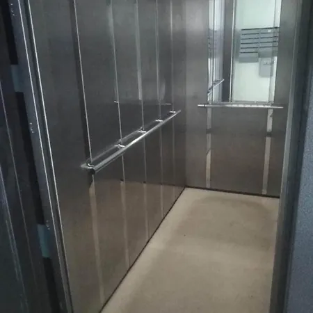 Lozana Apartment Апартаменти *